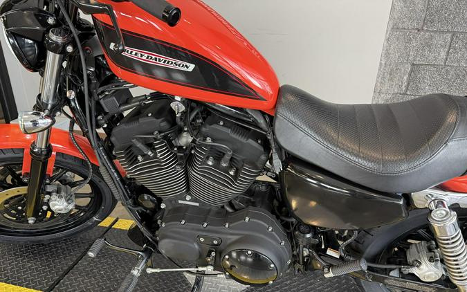 2006 Harley-Davidson® Sportster 1200 Roadster XL1200R