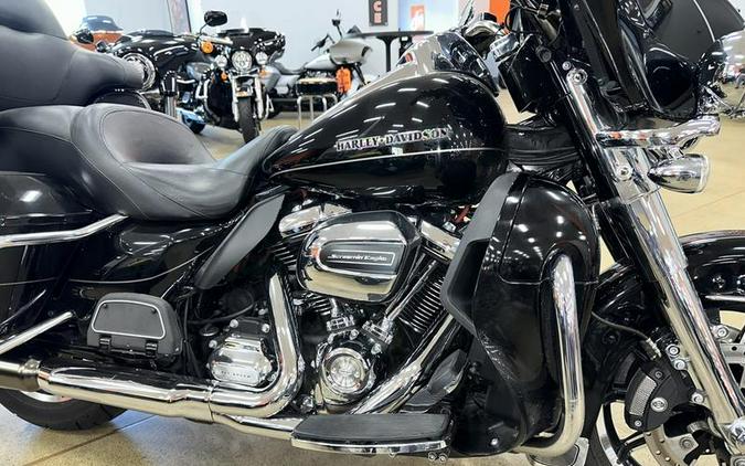 2017 Harley-Davidson® FLHTK - Ultra Limited