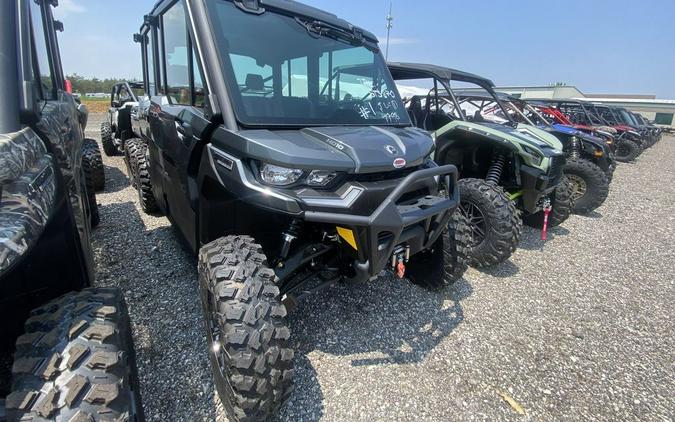 2024 Can-Am® Defender MAX Limited HD10