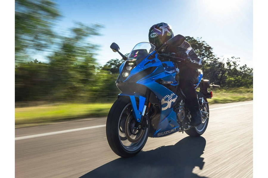 2025 Suzuki GSX-8R