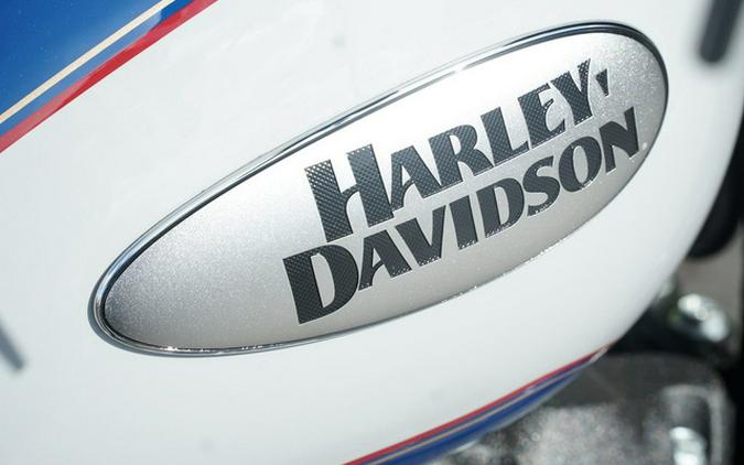 2023 Harley-Davidson FLHCS - Heritage Classic