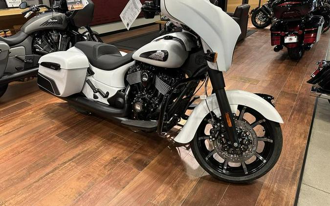 2024 Indian Motorcycle® Chieftain® Dark Horse® Ghost White Metallic Smoke