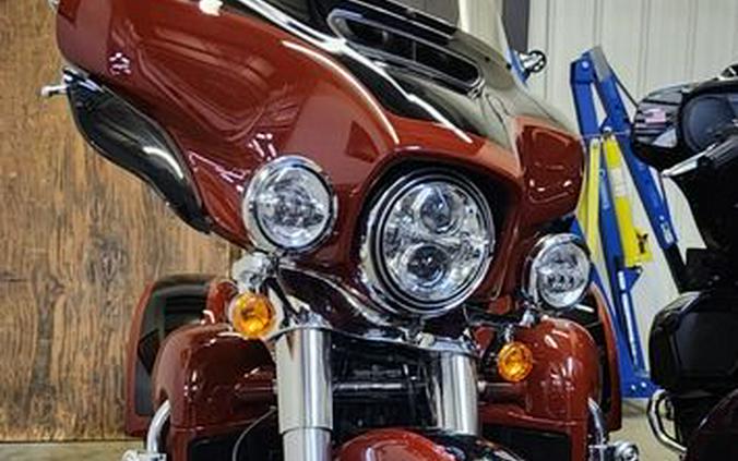 2024 Harley-Davidson® FLHTCUTG - Tri Glide® Ultra