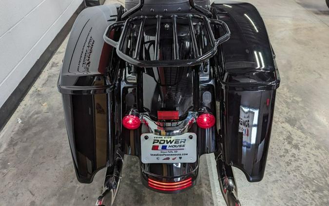 2017 Harley-Davidson FLHR - Road King