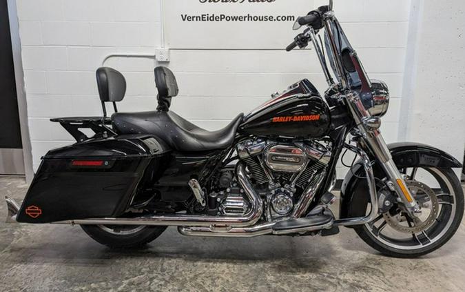 2017 Harley-Davidson FLHR - Road King
