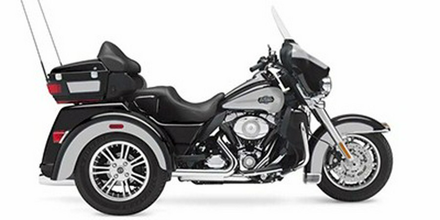 2013 Harley-Davidson Tri Glide Ultra Classic FLHTCUTG