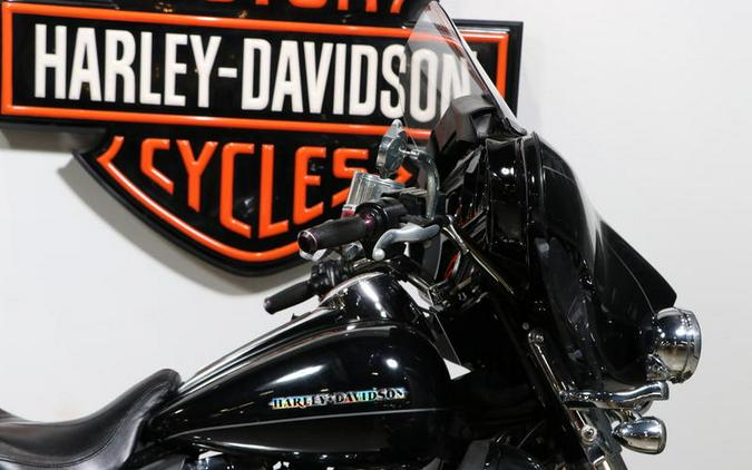 2015 Harley-Davidson® FLHTKL - Ultra Limited Low