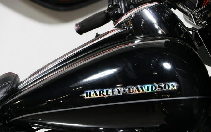 2015 Harley-Davidson® FLHTKL - Ultra Limited Low