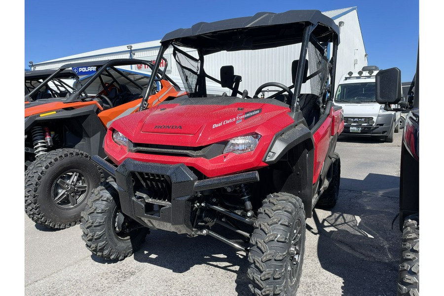 2024 Honda Pioneer 1000 Deluxe