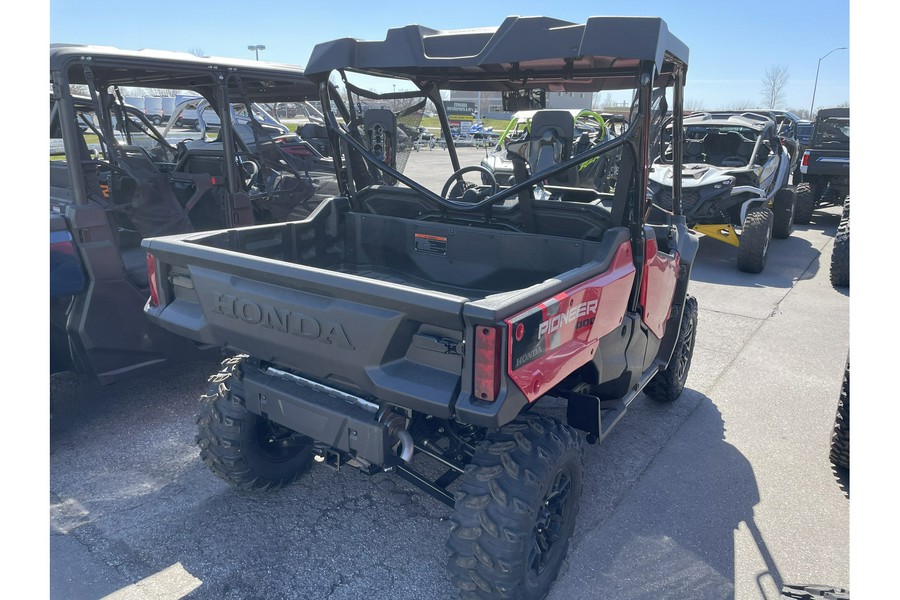 2024 Honda Pioneer 1000 Deluxe