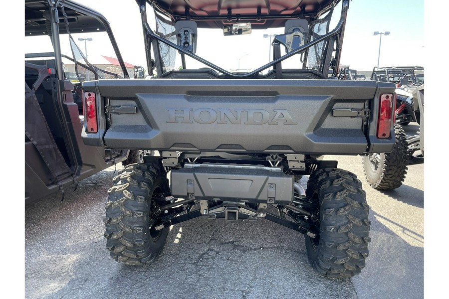 2024 Honda Pioneer 1000 Deluxe