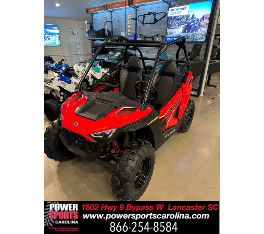 2025 Polaris RZR 200 EFI