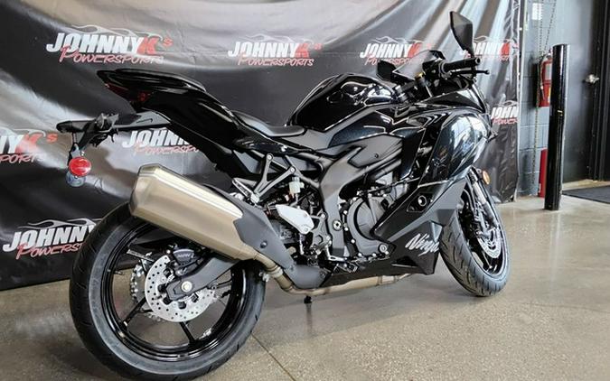 2025 Kawasaki Ninja ZX-4R ABS