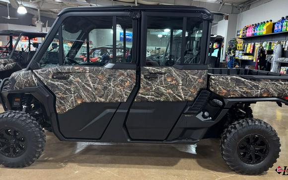 2026 Can-Am® Defender MAX XT CAB HD11 With 10.25 in.display Dark Wildland Camo