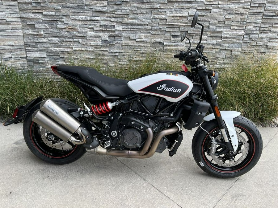 2022 Indian Motorcycle® FTR S White Smoke