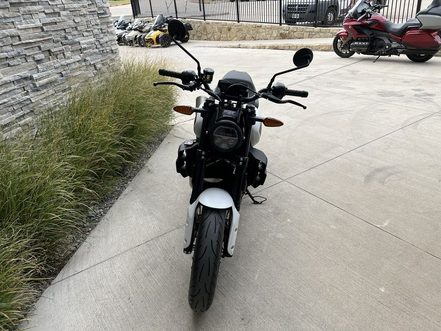 2022 Indian Motorcycle® FTR S White Smoke