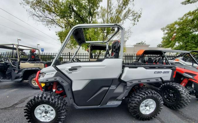 2024 Can-Am® Defender X mr HD10