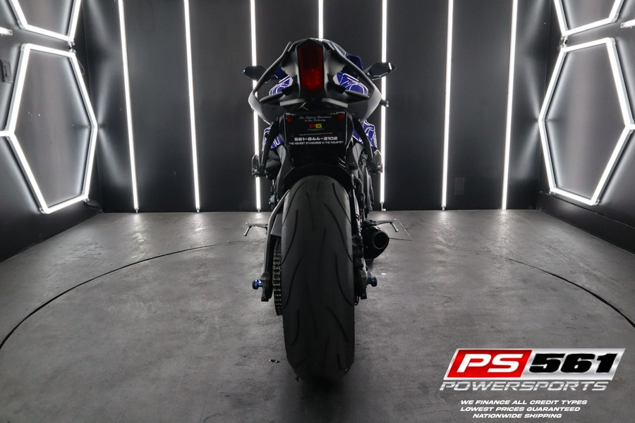 2021 Yamaha Motor Corp., USA YZF-R1