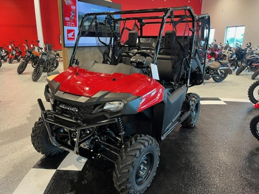 2025 Honda® Pioneer 700-4