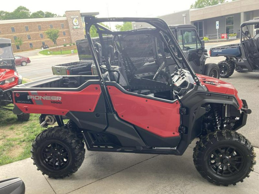 2025 Honda® Pioneer 1000 Deluxe