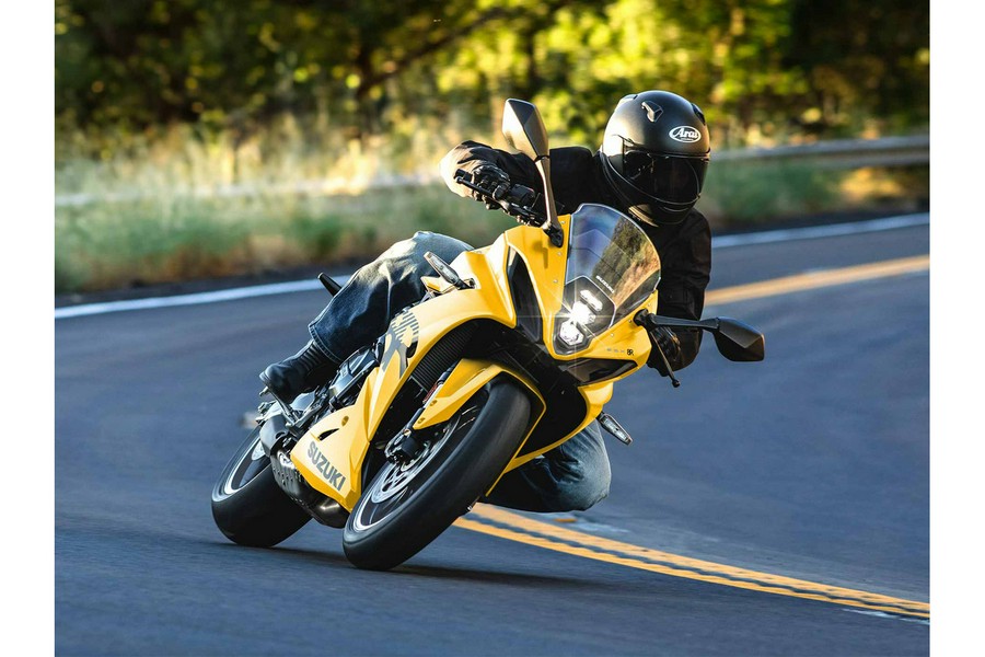 2025 Suzuki GSX-8R
