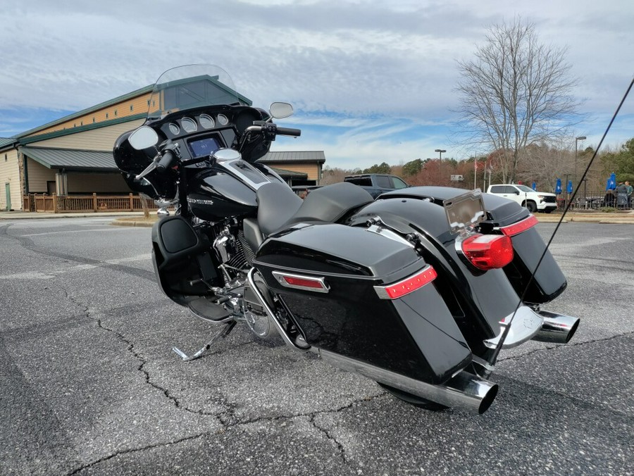 2019 Harley-Davidson Ultra Limited Vivid Black