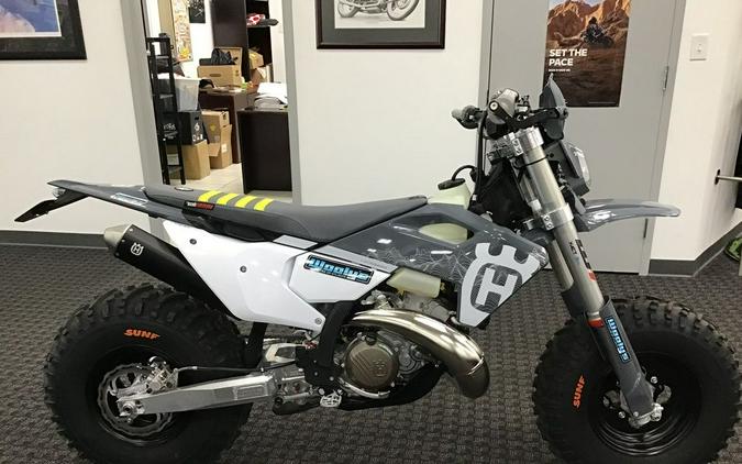 2024 Husqvarna® TE 300 Pro