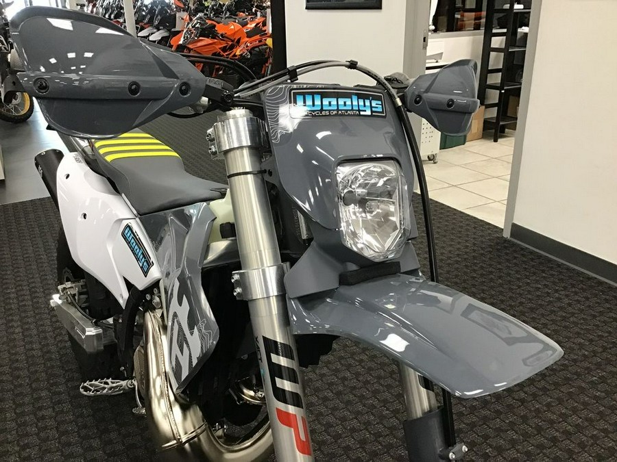 2024 Husqvarna® TE 300 Pro