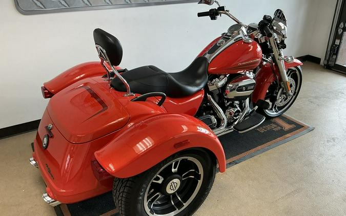 2017 Harley-Davidson® FLRT - Freewheeler®