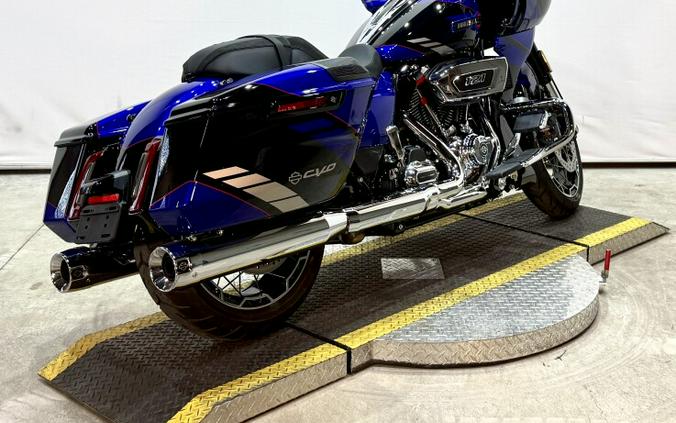 2025 CVO Road Glide FLTRXSE