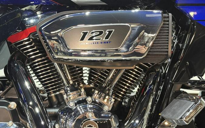 2025 CVO Road Glide FLTRXSE