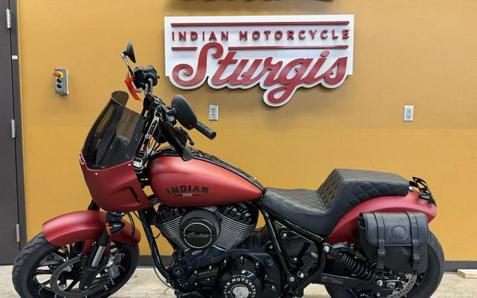 2023 Indian Sport Chief Ruby Smoke Sport Chief Black Smoke