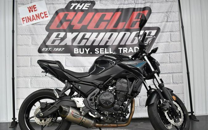 2021 Kawasaki Z650 Metallic Spark BlackMetallic Flat Spark Black