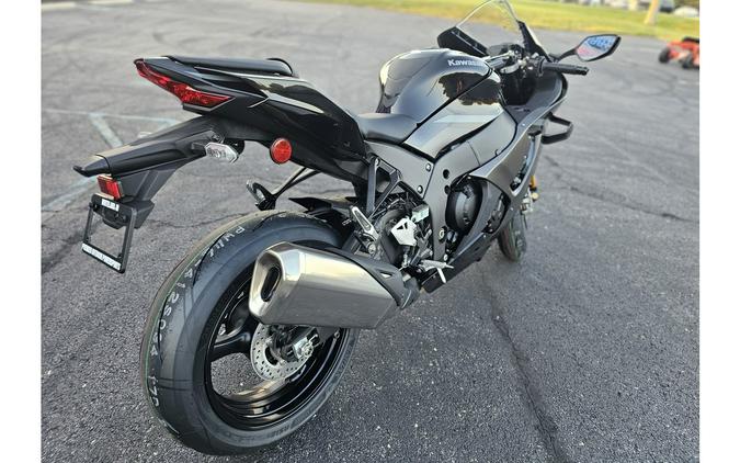 2026 NINJA® ZX-10R ABS - Kawasaki