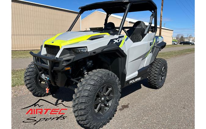 2024 Polaris Industries GENERAL XP 1000 SPORT - GHOST GRAY Sport