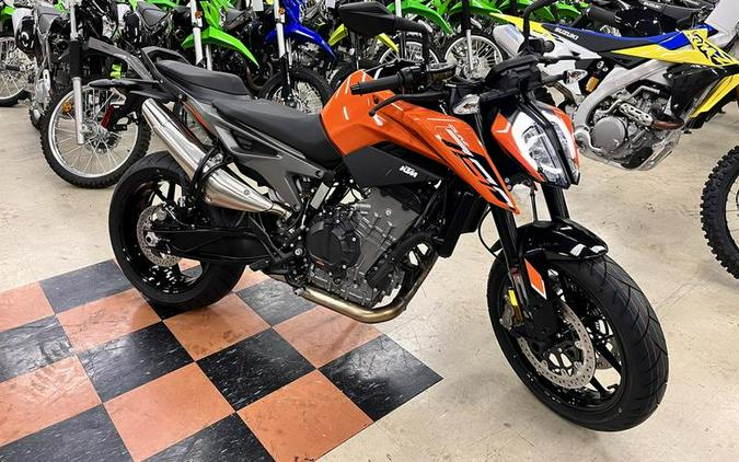 2023 KTM 790 Duke