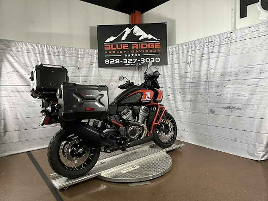 RA1250SE 2024 CVO™ Pan America®