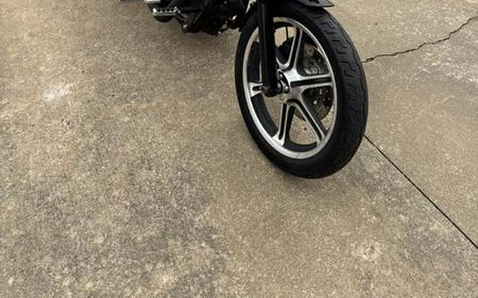 2009 Harley-Davidson® FXDB - Dyna® Street Bob®