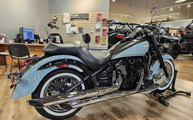 2025 Kawasaki Vulcan 900 Classic Metallic Carbon Gray/Phantom Blue - 108306
