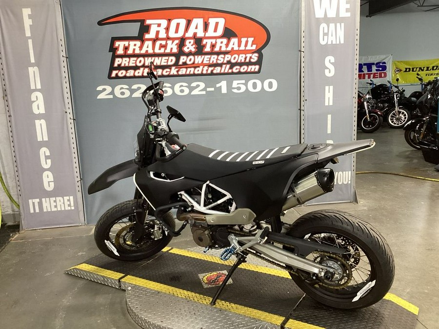 2018 Husqvarna® 701 Supermoto