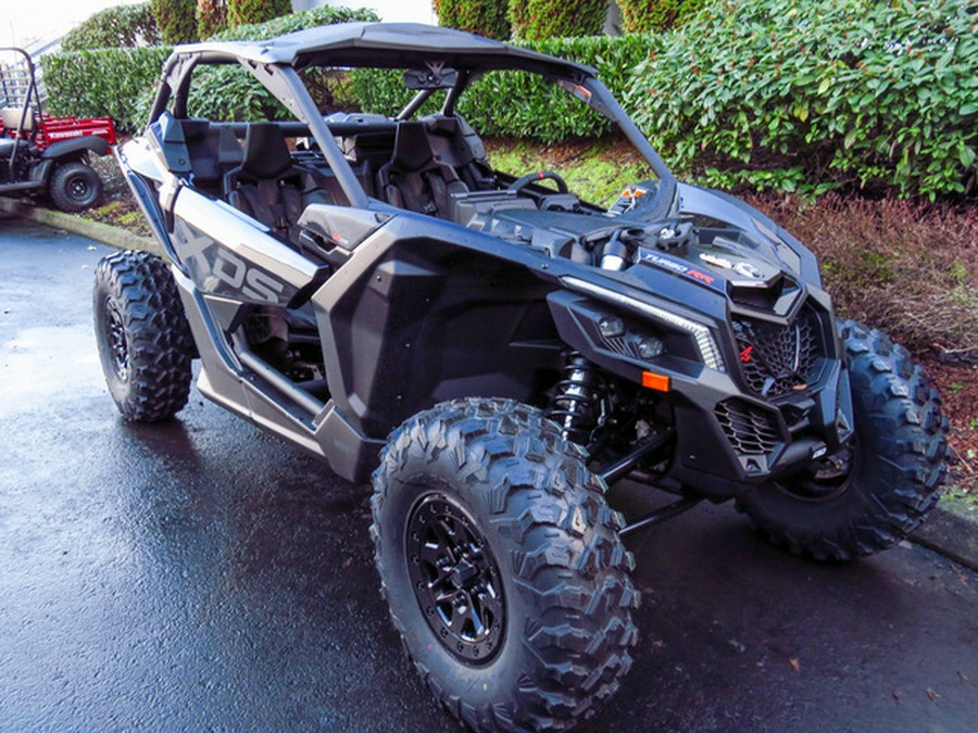 2026 Can-Am Maverick X3 X Ds Turbo RR Triple Black_4.5 In