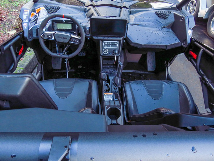 2026 Can-Am Maverick X3 X Ds Turbo RR Triple Black_4.5 In