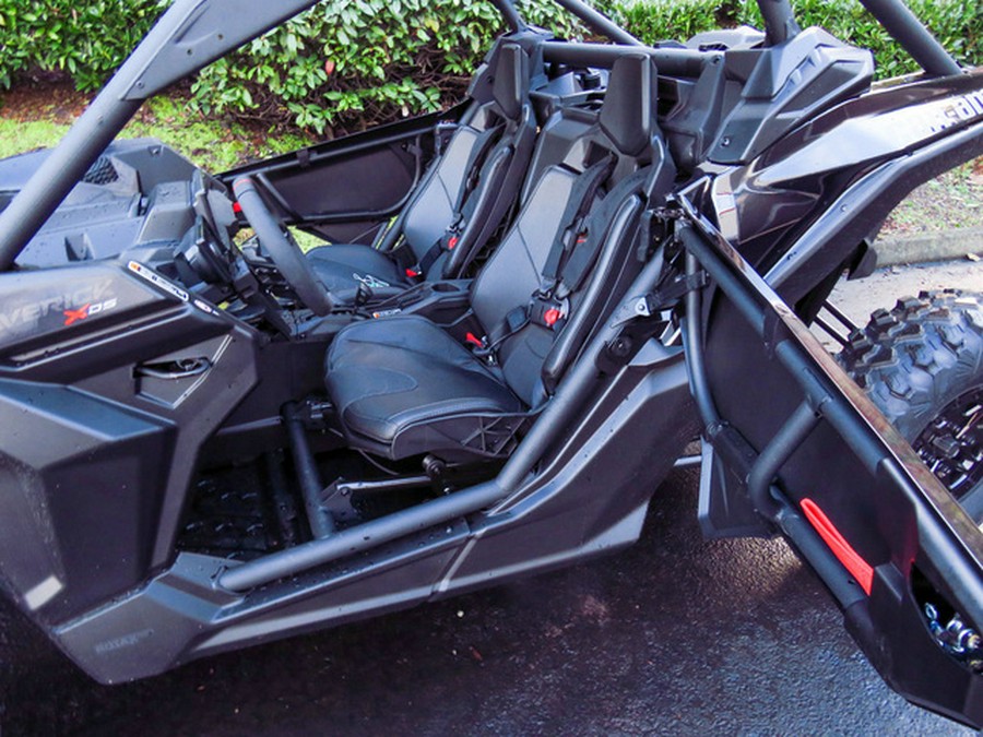 2026 Can-Am Maverick X3 X Ds Turbo RR Triple Black_4.5 In