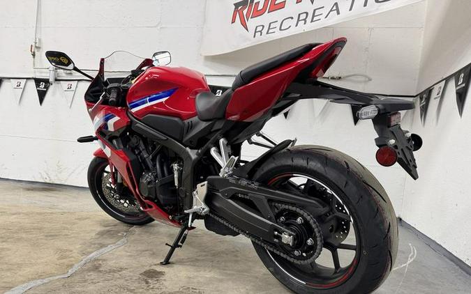 2026 Honda® CBR650R E-Clutch