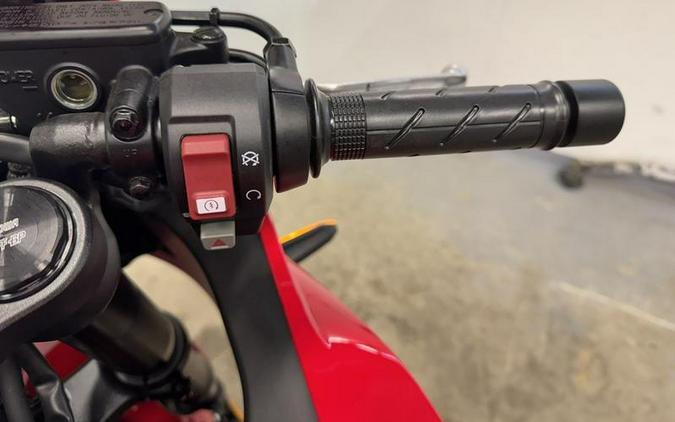 2026 Honda® CBR650R E-Clutch