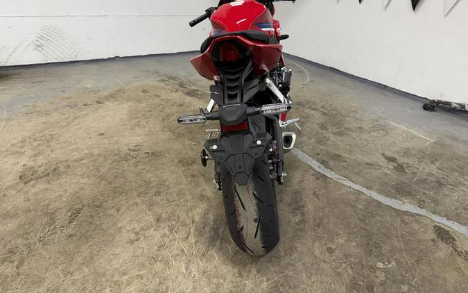 2026 Honda® CBR650R E-Clutch