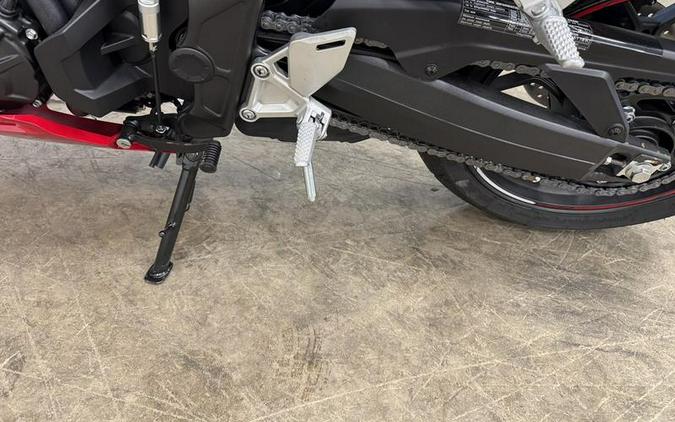2026 Honda® CBR650R E-Clutch