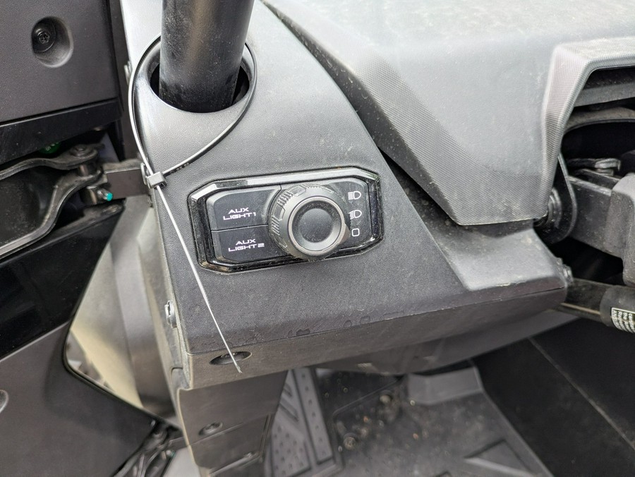 2026 CFMOTO ZFORCE Z10-4