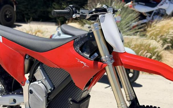 2026 Stark VARG EX 80 hp Medium 165-200lbs (Enduro)