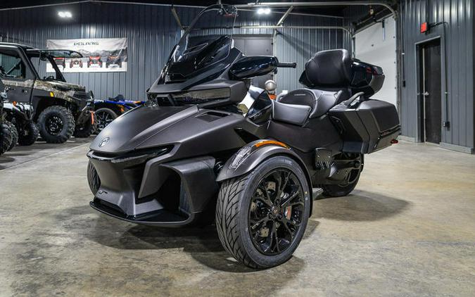 2024 Can-Am® Spyder RT Limited Dark Wheels